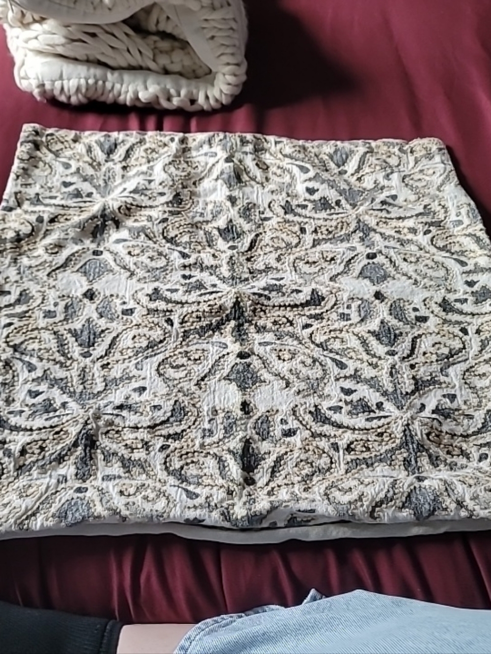Pottery Barn Reilley Pillow Cover Gray With Beige Lining